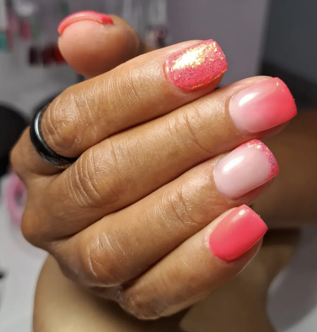 Babyboomer corail et paillettes